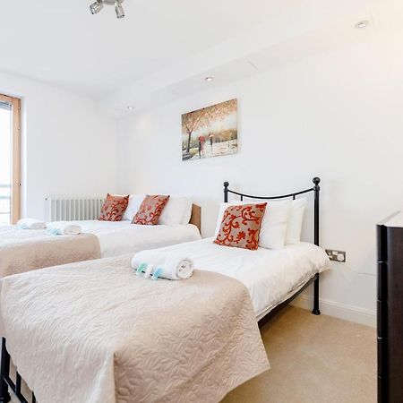 Premium Excel 3 & 2 Bedrooms London Eksteriør bilde