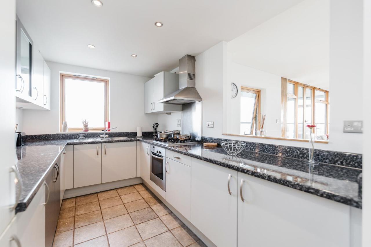 Premium Excel 3 & 2 Bedrooms London Eksteriør bilde