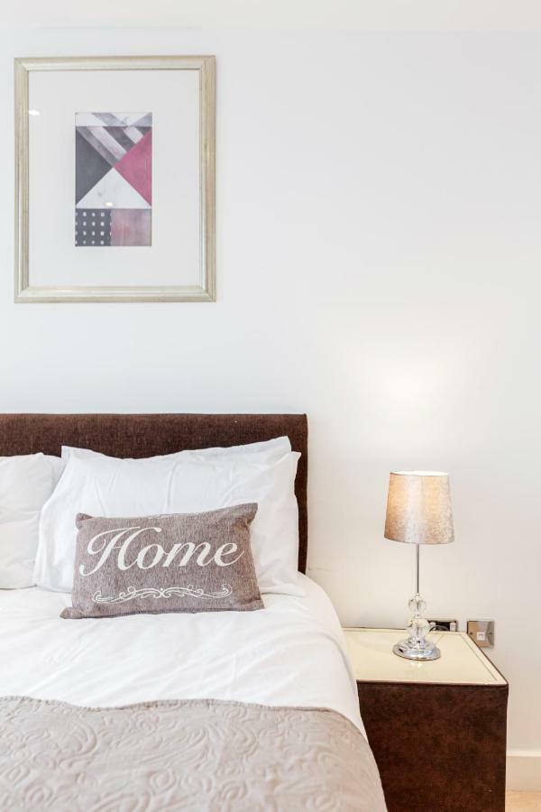 Premium Excel 3 & 2 Bedrooms London Eksteriør bilde