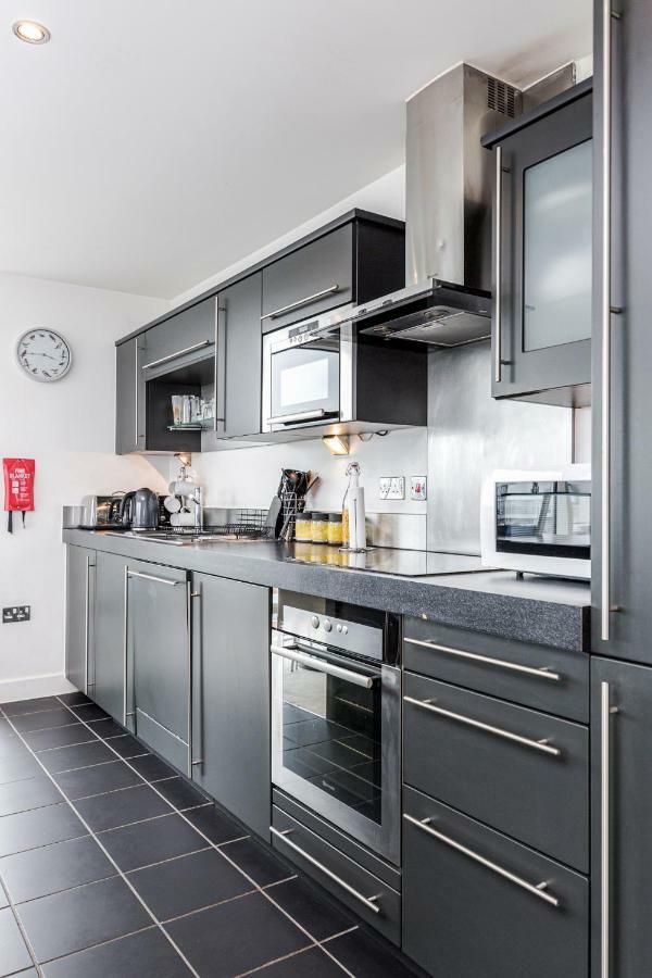 Premium Excel 3 & 2 Bedrooms London Eksteriør bilde
